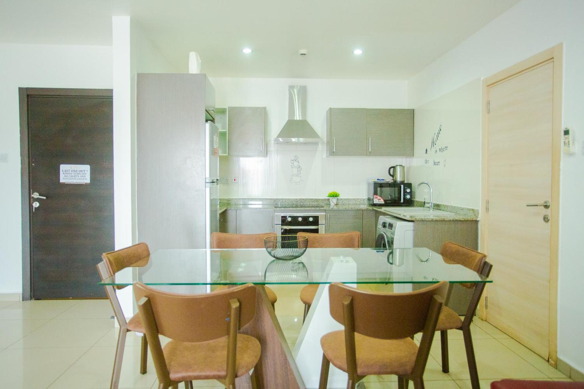 Accra Luxury Apartments At The Gallery Acra Exterior foto