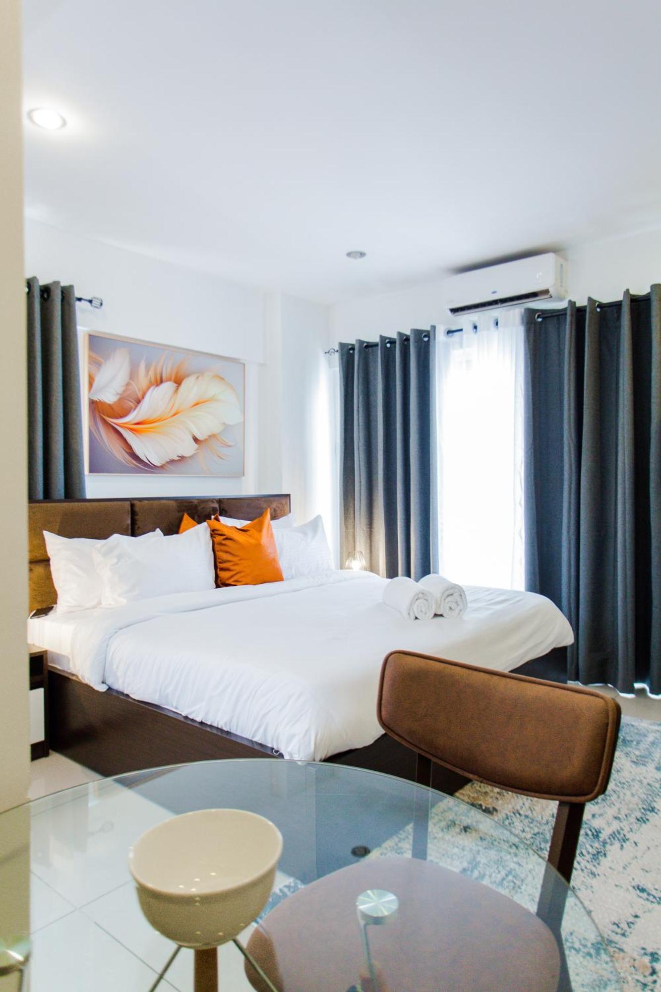 Accra Luxury Apartments At The Gallery Acra Exterior foto