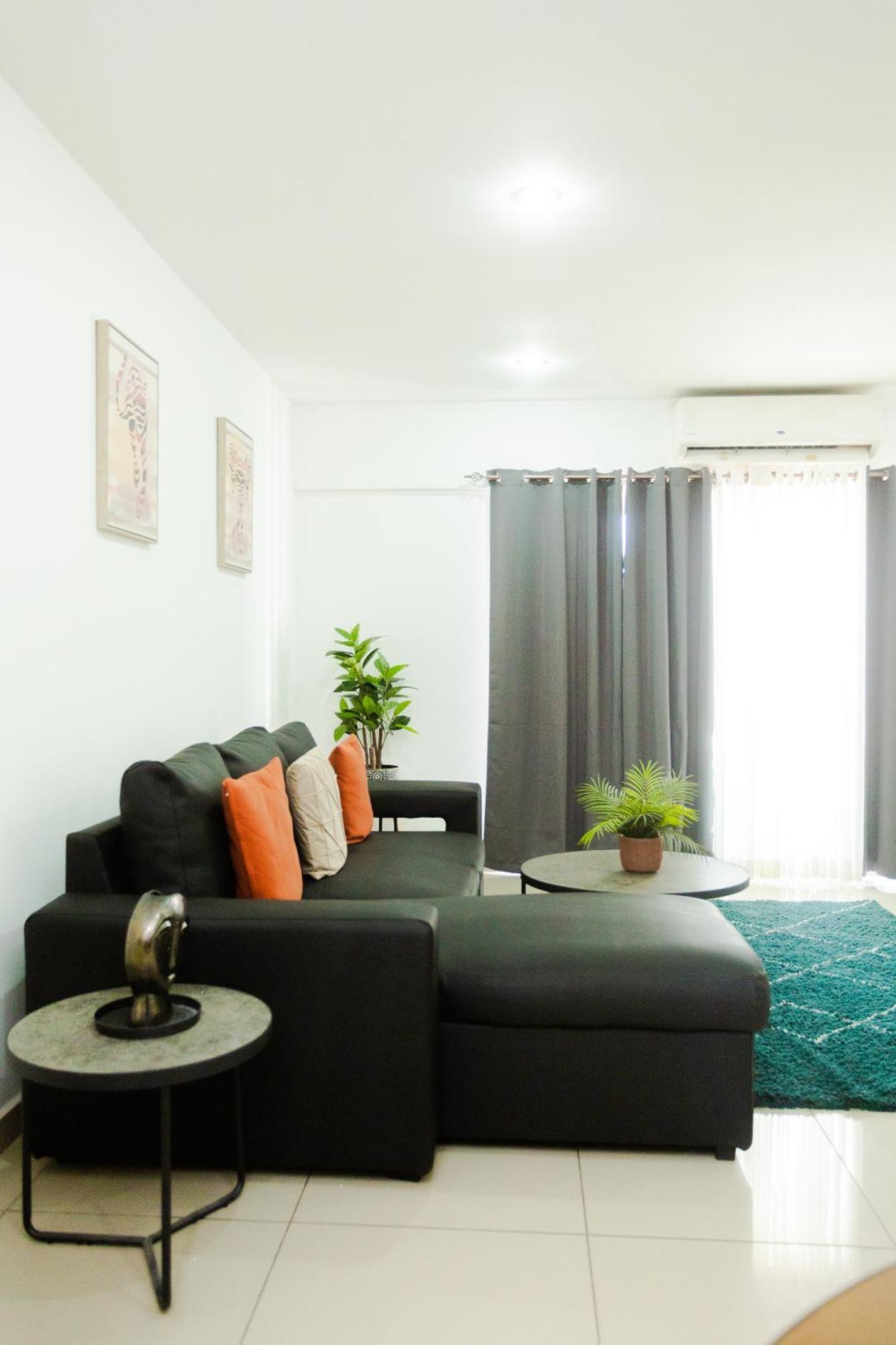 Accra Luxury Apartments At The Gallery Acra Exterior foto